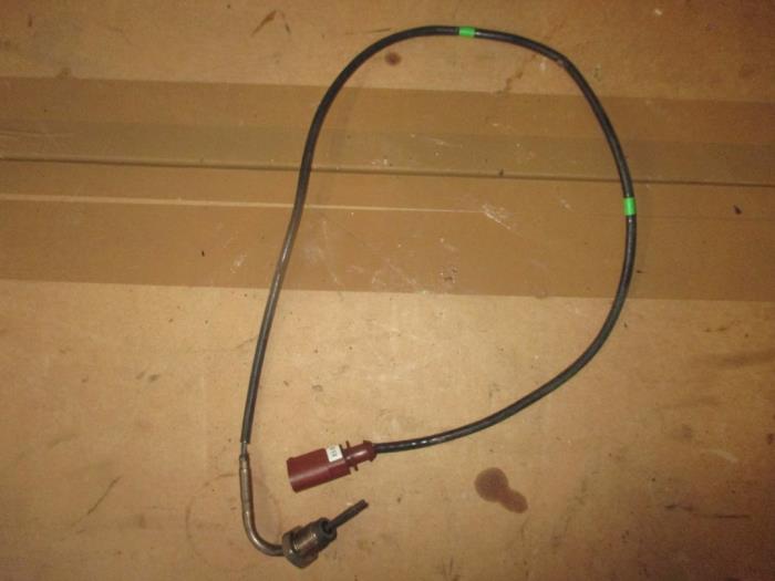 Gebrauchte Auspuff Temperatursensor Volkswagen Caddy Combi IV 2.0 TDI 102 Preis € 42,35 Mit Mehrwertsteuer angeboten von Garage Callant