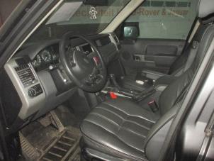 Used Dashboard Landrover Range Rover III (LM) 4.4 V8 32V Price € 453,75 Inclusive VAT offered by Garage Callant
