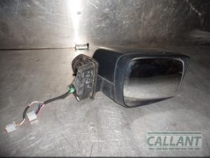 Used Wing mirror, right Landrover Discovery III (LAA/TAA) 2.7 TD V6 Price € 211,75 Inclusive VAT offered by Garage Callant