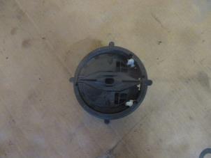 Used Mirror motor, left Landrover Discovery Sport L550 Price € 30,25 Inclusive VAT offered by Garage Callant