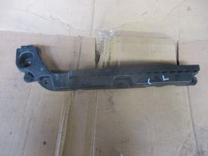 Used Rear bumper bracket, left Skoda Fabia III (NJ3) 1.0 12V Price € 12,10 Inclusive VAT offered by Garage Callant