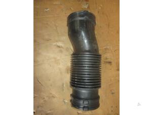 Used Air intake hose Landrover Velar Price € 18,15 Inclusive VAT offered by Garage Callant