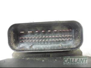 Bloc ABS d'un Jaguar X-type 2.2 D 16V 2006