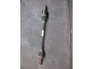 Used Drive shaft, rear right Landrover Range Rover Evoque (LVJ/LVS) 2.0 D 180 16V Price € 60,50 Inclusive VAT offered by Garage Callant