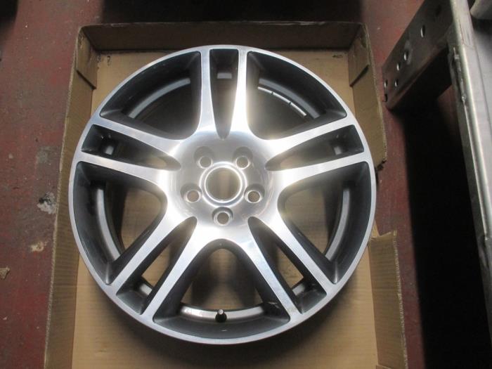Używane Obrecz Jaguar X-type Cena € 151,25 Z VAT oferowane przez Garage Callant