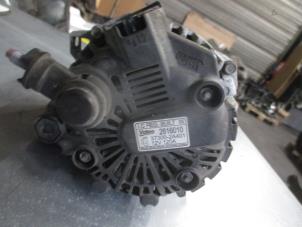 Dynamo från en Hyundai i20 1.1 CRDi VGT 12V 2014