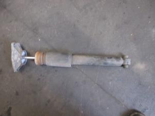 Used Rear shock absorber, right BMW 3 serie Gran Turismo (F34) 320d 2.0 16V Price € 42,35 Inclusive VAT offered by Garage Callant