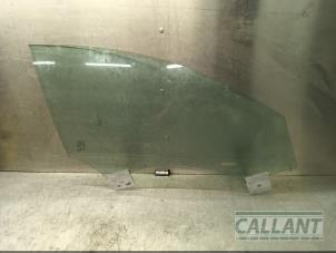 Usagé Vitre portière 4portes avant droite Jaguar XJ (X351) 3.0 D V6 24V Prix € 121,00 Prix TTC proposé par Garage Callant
