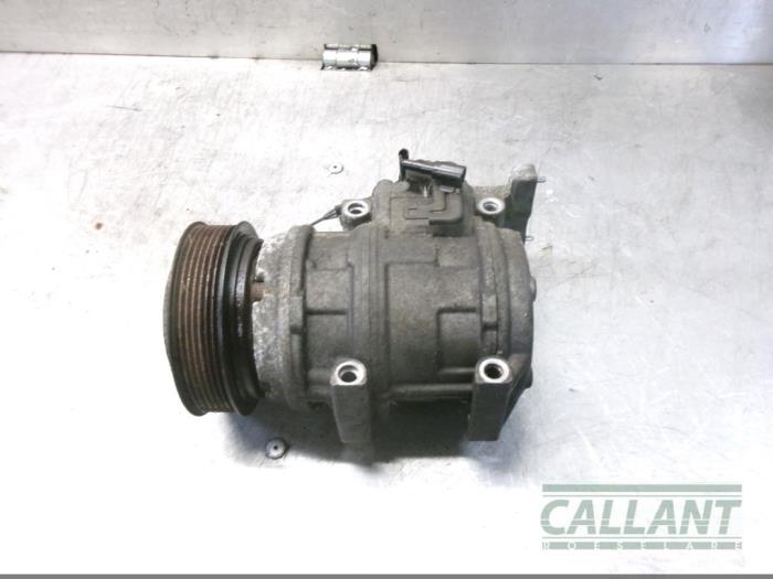 Usagé Compresseur de clim Jaguar XJR 4.0 V8 32V Supercharged Prix € 211,75 Prix TTC proposé par Garage Callant