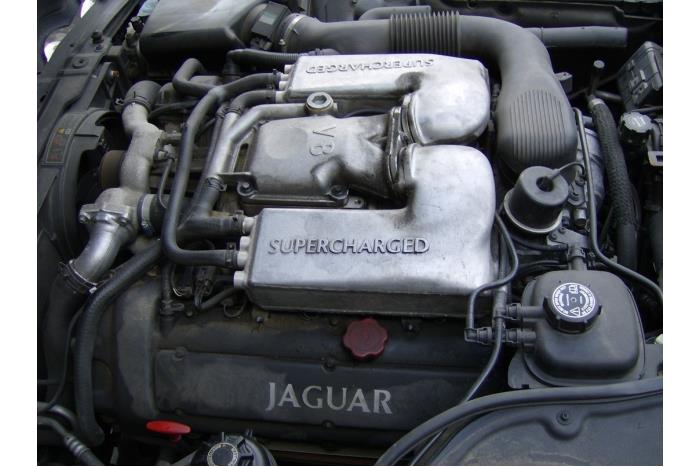 Gebrauchte Zwischenachse Jaguar XJR 4.0 V8 32V Supercharged Preis € 302,50 Mit Mehrwertsteuer angeboten von Garage Callant