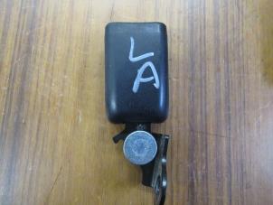 Used Rear seatbelt buckle, left Mitsubishi Space Star (A0) 1.2 12V Price € 12,10 Inclusive VAT offered by Garage Callant
