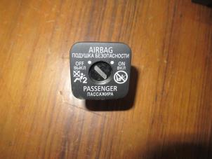 Used Airbag switch Mitsubishi Space Star (A0) 1.2 12V Price € 12,10 Inclusive VAT offered by Garage Callant