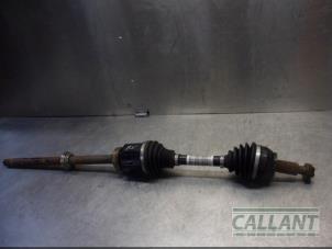 Used Front drive shaft, right Jaguar E-Pace 2.0 D 150 16V AWD Price € 302,50 Inclusive VAT offered by Garage Callant