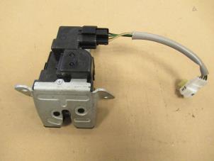 Used Tailgate lock mechanism Hyundai i20 1.1 CRDi VGT 12V Price € 30,25 Inclusive VAT offered by Garage Callant