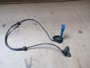 Used ABS Sensor Peugeot 206+ (2L/M) 1.4 HDi Eco 70 Price € 12,10 Inclusive VAT offered by Garage Callant