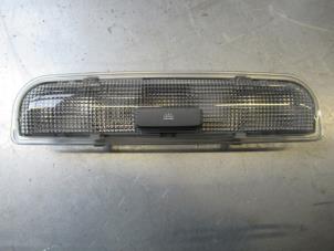 Usados Iluminación interior detrás Audi A3 Sportback (8PA) 2.0 TDI 16V Precio € 12,10 IVA incluido ofrecido por Garage Callant