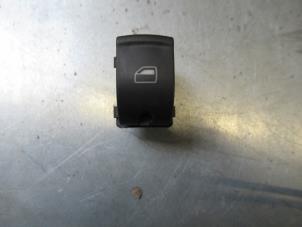 Gebrauchte Elektrisches Fenster Schalter Audi A3 Sportback (8PA) 2.0 TDI 16V Preis € 12,10 Mit Mehrwertsteuer angeboten von Garage Callant