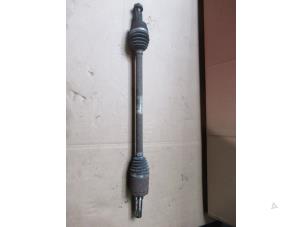 Used Drive shaft, rear right Landrover Range Rover Evoque (LVJ/LVS) 2.2 TD4 16V 5-drs. Price € 60,50 Inclusive VAT offered by Garage Callant