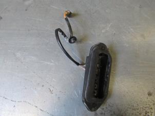 Used Sliding door switch Fiat Doblo Cargo (263) 1.4 16V Price € 18,15 Inclusive VAT offered by Garage Callant