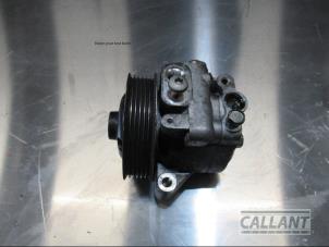 Used Power steering pump Jaguar XJ (X351) 3.0 D V6 24V Price € 151,25 Inclusive VAT offered by Garage Callant
