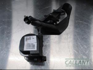 Usados Cinturón de seguridad derecha detrás Kia Venga 1.4 CRDi 16V Precio € 30,25 IVA incluido ofrecido por Garage Callant