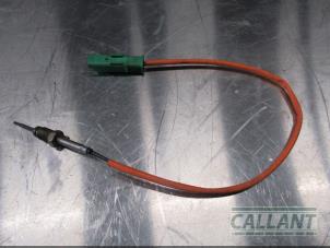 Used Exhaust heat sensor Jaguar F-Pace Price € 30,25 Inclusive VAT offered by Garage Callant