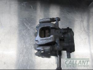 Used Rear brake calliper, left Jeep Compass (MP) 1.6 D 16V Multijet II Price € 90,75 Inclusive VAT offered by Garage Callant