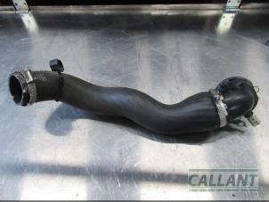Used Intercooler hose Jaguar XJ (X351) 3.0 D V6 24V Price € 60,50 Inclusive VAT offered by Garage Callant
