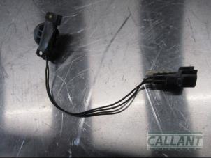 Used Tailgate switch Jaguar XJ (X351) 3.0 D V6 24V Price € 30,25 Inclusive VAT offered by Garage Callant