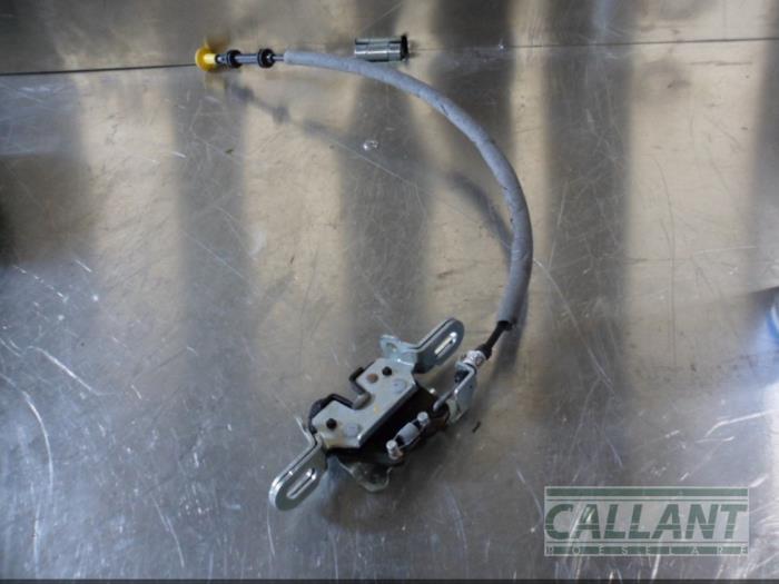 Rücksitz Schloss Jaguar XE 2.0 D E-Performance 16V - T4N10148 