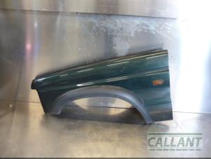 Gebrauchte Kotflügel links vorne Landrover Discovery II Preis € 151,25 Mit Mehrwertsteuer angeboten von Garage Callant