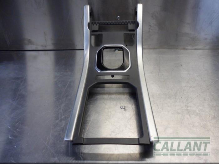 Middle console Landrover Range Rover Evoque - BJ32044E06AB