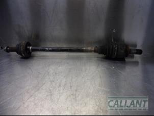 Used Drive shaft, rear right Landrover Discovery V (LR) 2.0 Td4 16V Price € 211,75 Inclusive VAT offered by Garage Callant