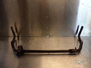 Used Front anti-roll bar Landrover Discovery V (LR) 2.0 Td4 16V Price € 90,75 Inclusive VAT offered by Garage Callant