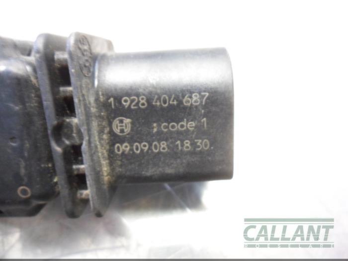 Lambda probe from a Audi A3 Sportback (8PA) 2.0 TDI 16V 2009