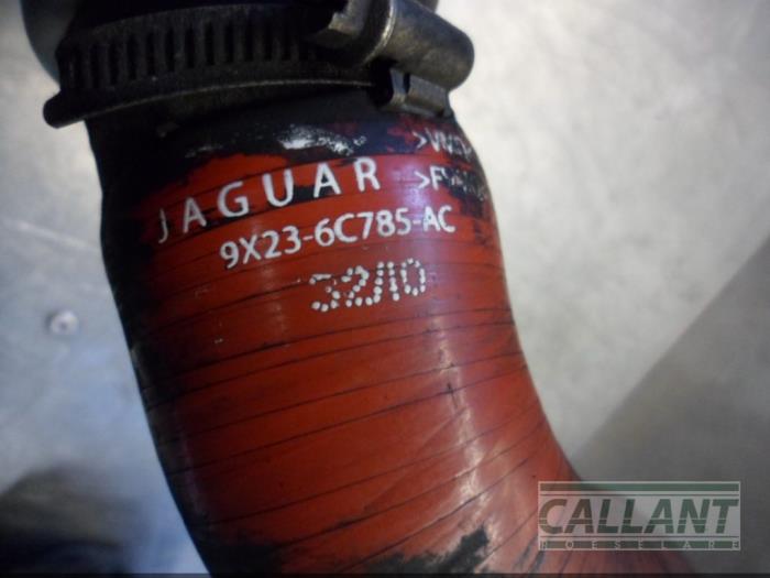 Überdruckventil Turbo van een Jaguar XF (CC9) 3.0 D V6 24V 2010