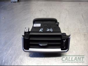 Used Dashboard vent Landrover Velar Price € 24,20 Inclusive VAT offered by Garage Callant