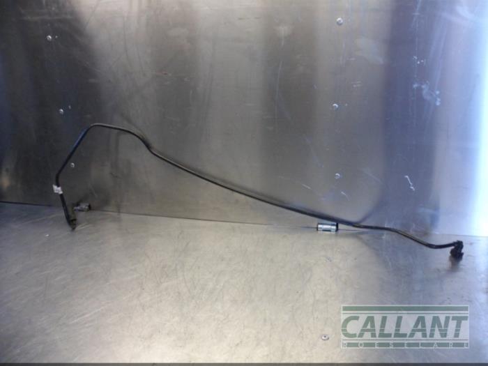 Gebrauchte Kraftstoffleitung Landrover Range Rover Velar (LY) 2.0 16V P250 AWD Preis € 18,15 Mit Mehrwertsteuer angeboten von Garage Callant