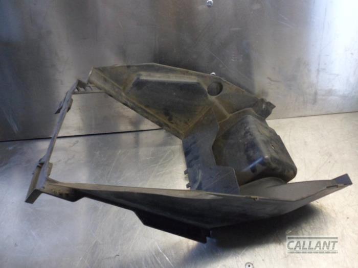 Def Funnel Land Rover Air funnel Landrover Range Rover IV 3.0 TDV6 24V - LR038054