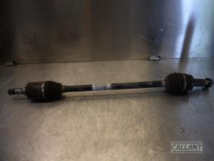 Used Drive shaft, rear right Landrover Range Rover Evoque (LVJ/LVS) 2.0 D 180 16V 5-drs. Price € 60,50 Inclusive VAT offered by Garage Callant