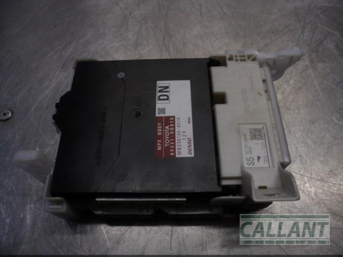Used Body control computer Toyota Yaris III (P13) 1.5 16V Dual VVT-iE Price € 60,50 Inclusive VAT offered by Garage Callant