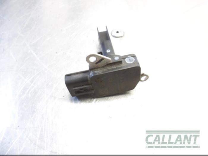 Gebrauchte Luftmassenmesser Toyota Yaris III (P13) 1.5 16V Dual VVT-iE Preis € 30,25 Mit Mehrwertsteuer angeboten von Garage Callant