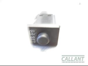 Used Pressure switch Toyota Yaris III (P13) 1.5 16V Dual VVT-iE Price € 12,10 Inclusive VAT offered by Garage Callant