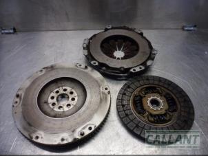 Used Clutch kit (complete) Toyota Yaris III (P13) 1.5 16V Dual VVT-iE Price € 60,50 Inclusive VAT offered by Garage Callant