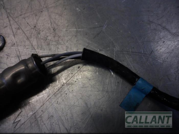 Lambda probe from a Toyota Yaris III (P13) 1.5 16V Dual VVT-iE 2017