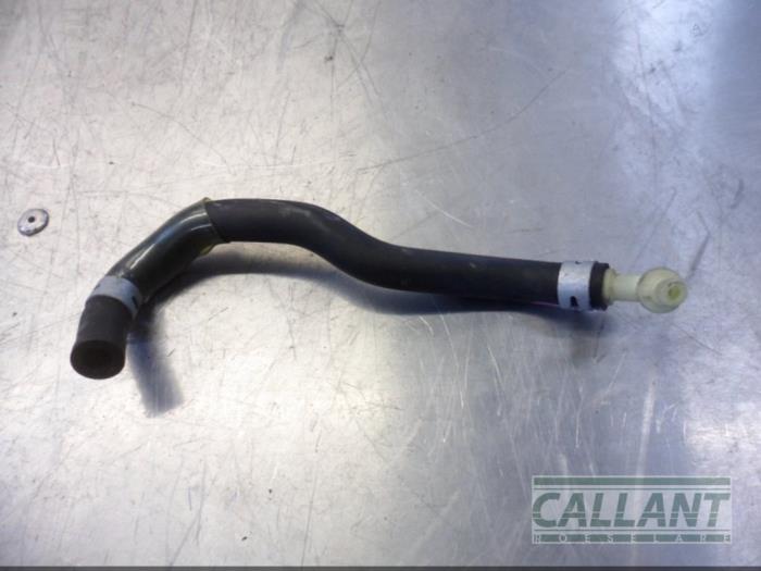 Usagé Conduit (divers) Toyota Yaris III (P13) 1.5 16V Dual VVT-iE Prix € 12,10 Prix TTC proposé par Garage Callant