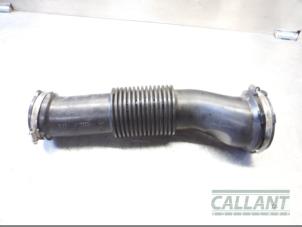 Used Air intake hose Jaguar XF Sportbrake 2.0d 163 E-Performance 16V Price € 42,35 Inclusive VAT offered by Garage Callant