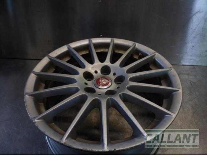 Używane Obrecz Jaguar XF Sportbrake 2.0d 163 E-Performance 16V Cena € 60,50 Z VAT oferowane przez Garage Callant