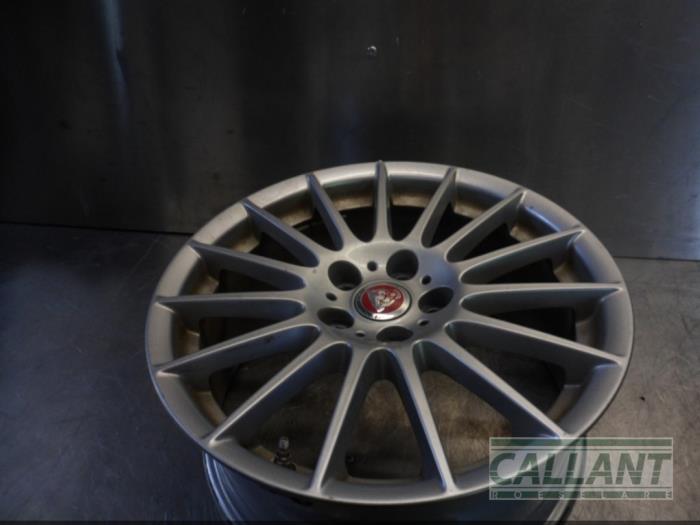 Używane Obrecz Jaguar XF Sportbrake 2.0d 163 E-Performance 16V Cena € 121,00 Z VAT oferowane przez Garage Callant