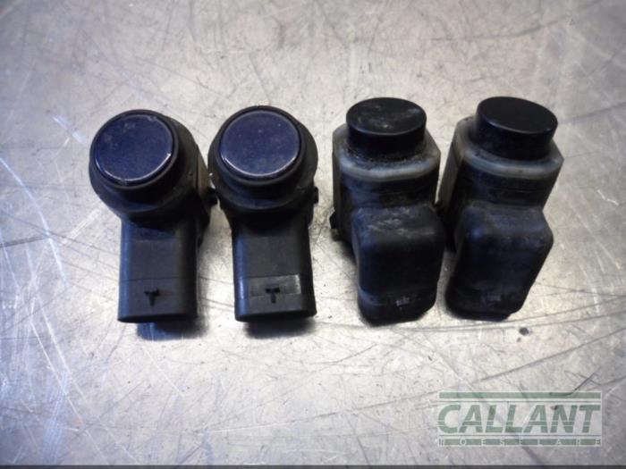 Gebrauchte PDC Sensor Set Jaguar XF Sportbrake 2.0d 163 E-Performance 16V Preis € 90,75 Mit Mehrwertsteuer angeboten von Garage Callant